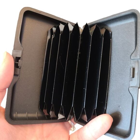 NE Credit Card Hardcase 8 Slots Black With Rainbow Polka Dots - Picture 3 of 4